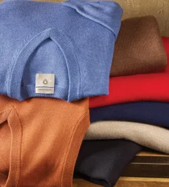 Viyella V-Neck Pullover Sweater- Pullovers & Layers