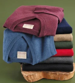 Viyella V-Neck Pullover Sweater- Pullovers & Layers
